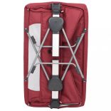 piros vászonszövet babaágy matraccal