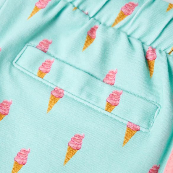 Mentaszínű gyerekrövidnadrág húzózsinórral 128