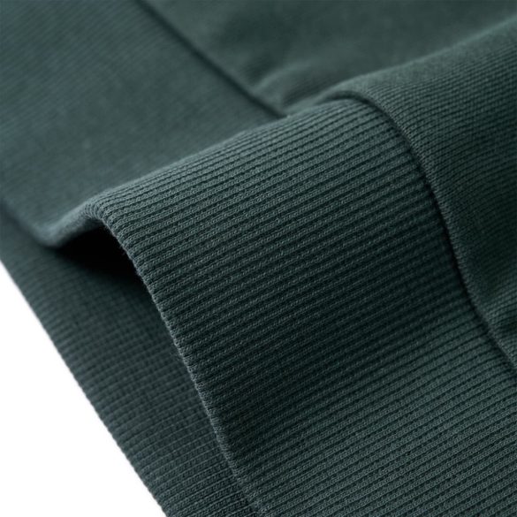 Sötétzöld gyerekpulóver 104