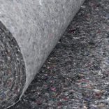 szürke, csúszásmentes takarófilc 50 m 280 g/m²