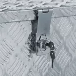 ezüstszínű alumínium láda 90,5 x 35 x 40 cm