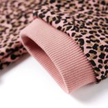 Közepes rózsaszín gyerekpulóver-ruha 104