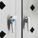 rozsdamentes acél tároló három gurulós szemeteskukához 240 L