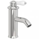 krómozott felületű fürdőszobai mosdócsaptelep 130 x 180 mm