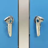 acél tároló három gurítható szemeteskukához 207x77,5x112,5 cm