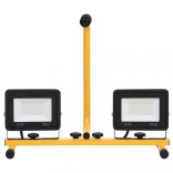 meleg fehér fényű LED-es reflektor fogantyúval 2 x 30 W