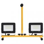 hideg fehér fényű fogantyúval ellátott LED-es reflektor 2x30 W