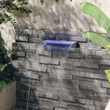 akril vízeséskifolyó RGB LED-ekkel 45 cm