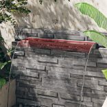 rozsdamentes acél vízeséskifolyó RGB LED-ekkel 108 cm