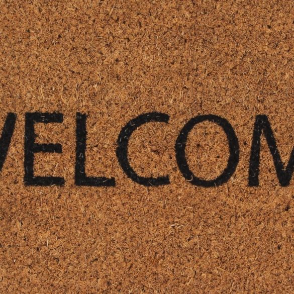 természetes színű rojtos kókuszrost lábtörlő 45 x 75 cm