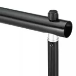 stúdiófelszerelés 600 x 300 cm-es fehér háttérrel és lámpával