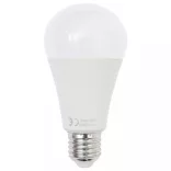 stúdiólámpaszett háromlábú állványokkal és ernyőkkel