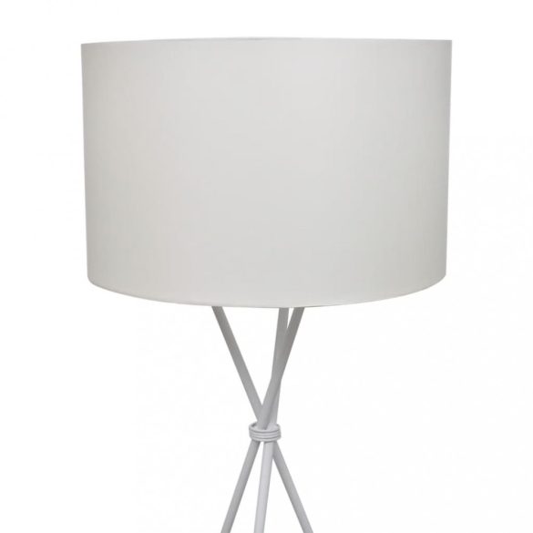 Fehér állólámpa magas állvánnyal