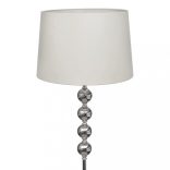 Állólámpa 4 gömbös díszítésű magasított állvánnyal fehér