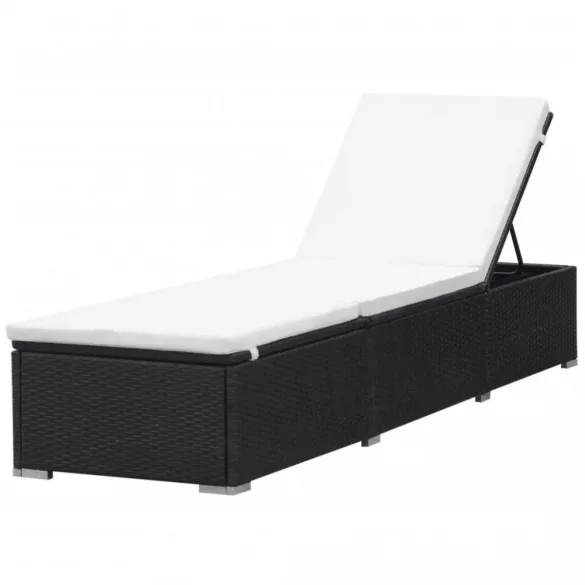2 db fekete polyrattan napozóágy párnával