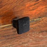 tömör újrahasznosított fa és acél éjjeliszekrény 40x30x50 cm