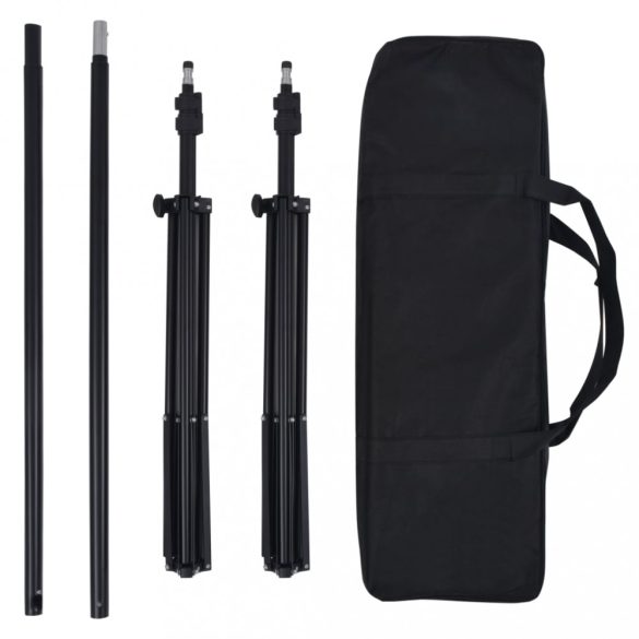 fotóstúdió-felszerelés hátterekkel, lámpákkal és ernyőkkel