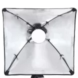 fotóstúdió-felszerelés lámpákkal, háttérrel és reflektorral