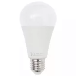 fotóstúdiószett lámpákkal, háttérrel és reflektorral