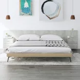 betonszürke szerelt fa ágyfejtámla szekrényekkel