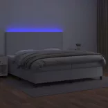 fehér műbőr rugós ágy matraccal és LED-del 200x200 cm