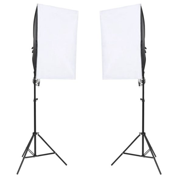 fotóstúdió-felszerelés fénykészlettel és háttérképernyővel