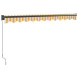 sárga-fehér szövet és alumínium behúzható napellenző 3,5x2,5 m