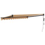 sárga-fehér automata behúzható napellenző 3 x 2,5 m