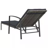 szürke kerti polyrattan napozóágy párnával