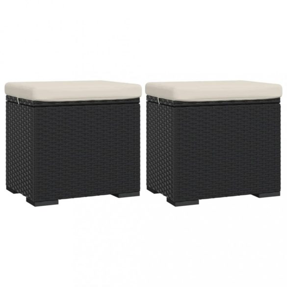 2 db fekete polyrattan zsámoly párnákkal 40 x 30 x 40 cm