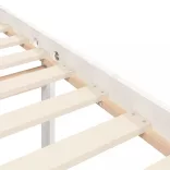 fehér tömör fa ágy időseknek fejtámlával 200x200 cm