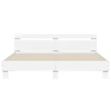 fehér szerelt fa ágykeret fejtámlával 200 x 200 cm