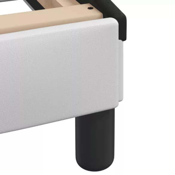 fehér és fekete műbőr ágykeret matrac nélkül Zadar 140 x 200 cm