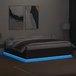 fekete szerelt fa ágykeret LED-világítással 200 x 200 cm