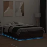 barna tölgyszínű szerelt fa ágykeret LED-del 135 x 190 cm