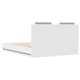 fehér szerelt fa ágykeret fejtámlával 120 x 190 cm