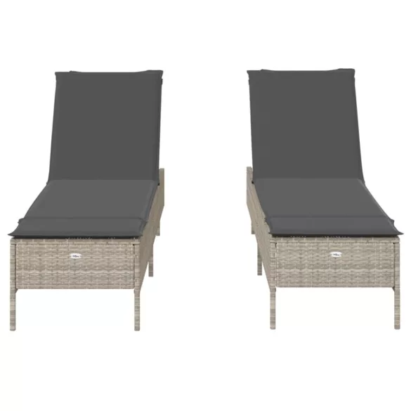 2 db világosszürke polyrattan napozóágy párnával