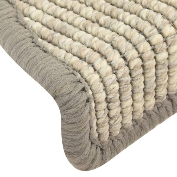 15 db ezüst színű, félkör alakú lépcsőszőnyeg 56 x 17 x 3 cm