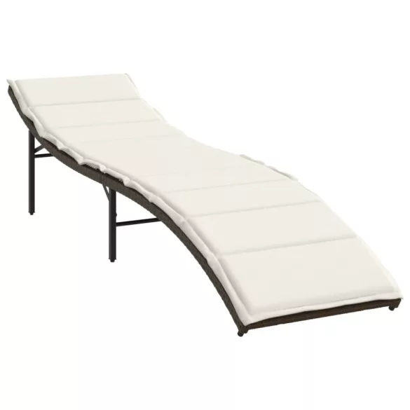 2 db barna polyrattan napozóágy párnával