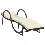 2 db barna polyrattan napozóágy párnával
