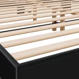 fekete szerelt fa és fém ágykeret 200 x 200 cm