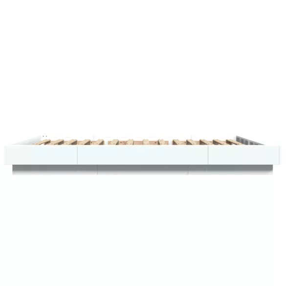 fehér szerelt fa ágykeret LED-világítással 140 x 200 cm