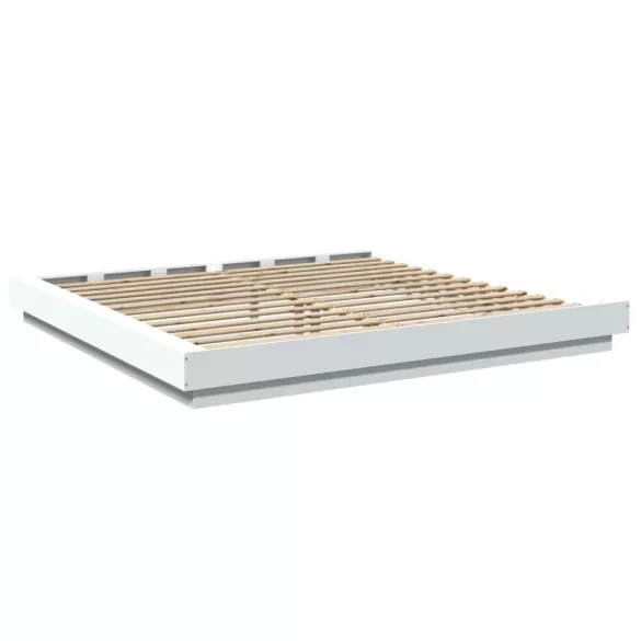 fehér szerelt fa ágykeret 200 x 200 cm