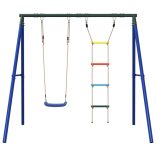 kültéri hintaszett hintával és létrával