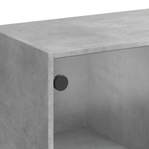 betonszürke szerelt fa magasszekrény ajtókkal 68x37x142 cm