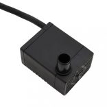 tömör fenyőfa szökőkút szivattyúval 57 x 57 x 53 cm