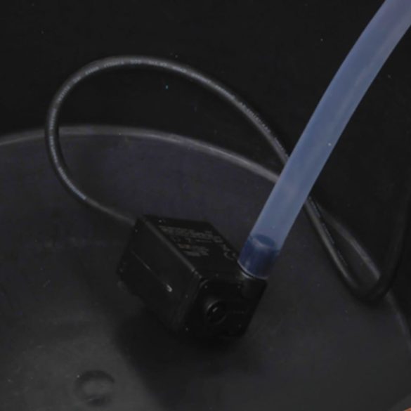 tömör fenyőfa kívánságkút szivattyúval 57 x 50 x 112 cm