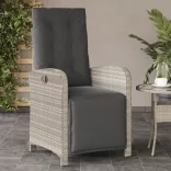 világosszürke polyrattan dönthető kerti szék lábtartóval