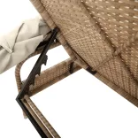 bézs polyrattan napozóágy tetővel és asztallal