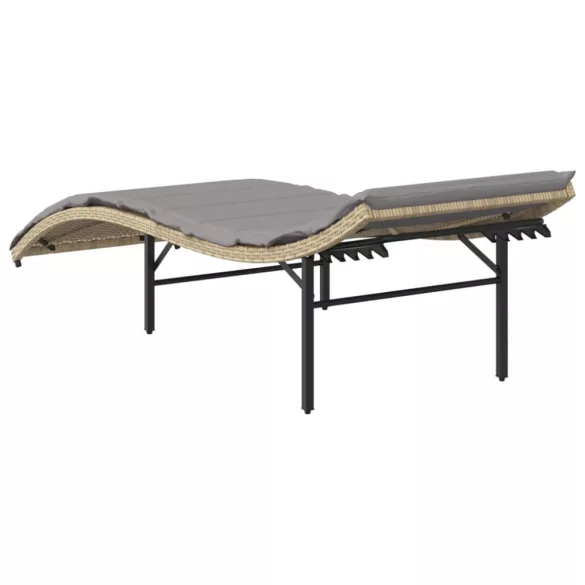 bézs polyrattan napozóágy párnával 55x199x50 cm
